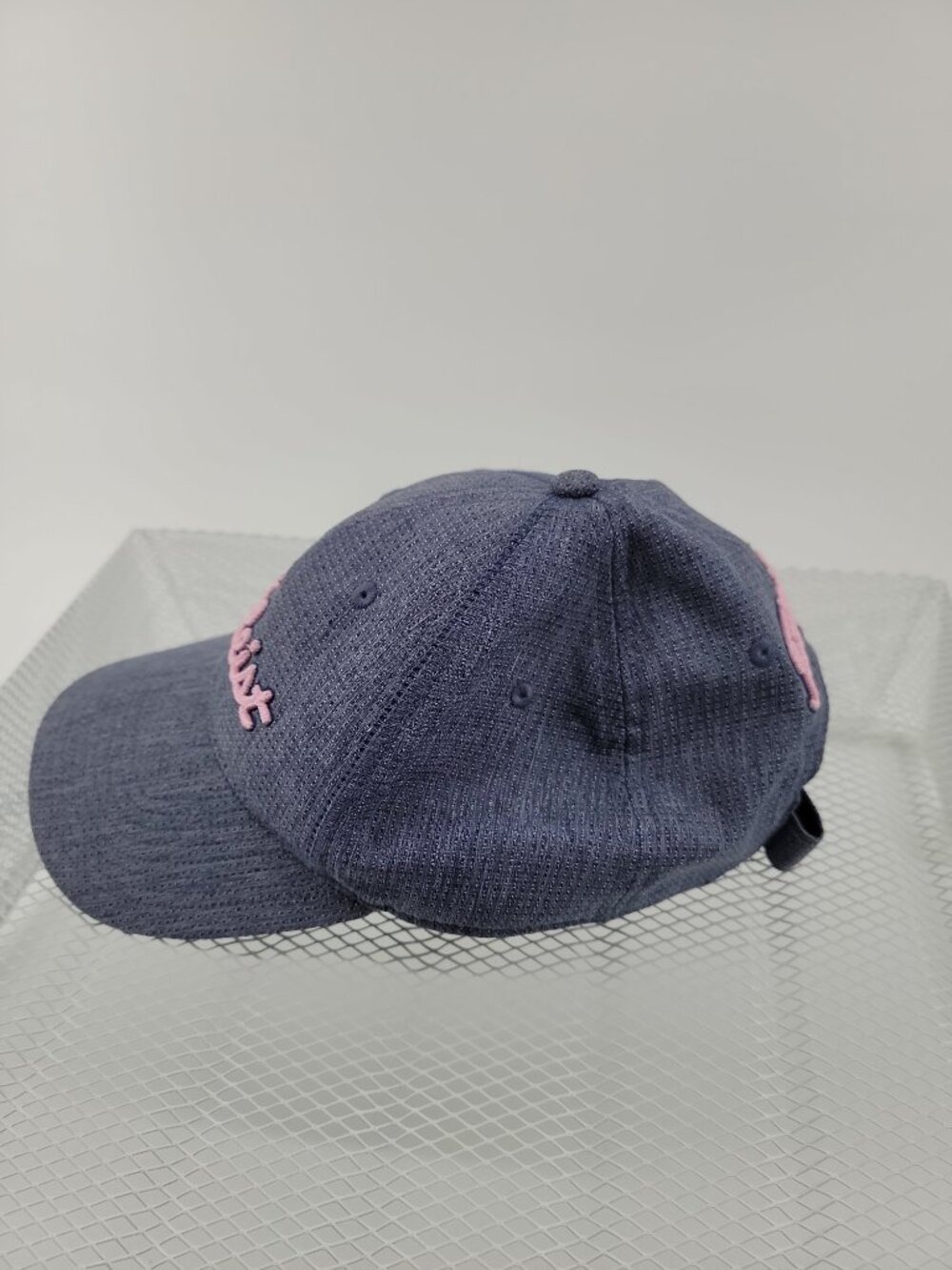 Titleist Golf Hat Adult Adjustable Navy Pink Script Performance Cap Strapback - Picture 3 of 7